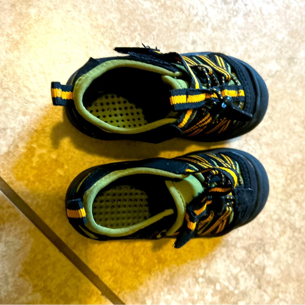 Academy comfy toddler shoes